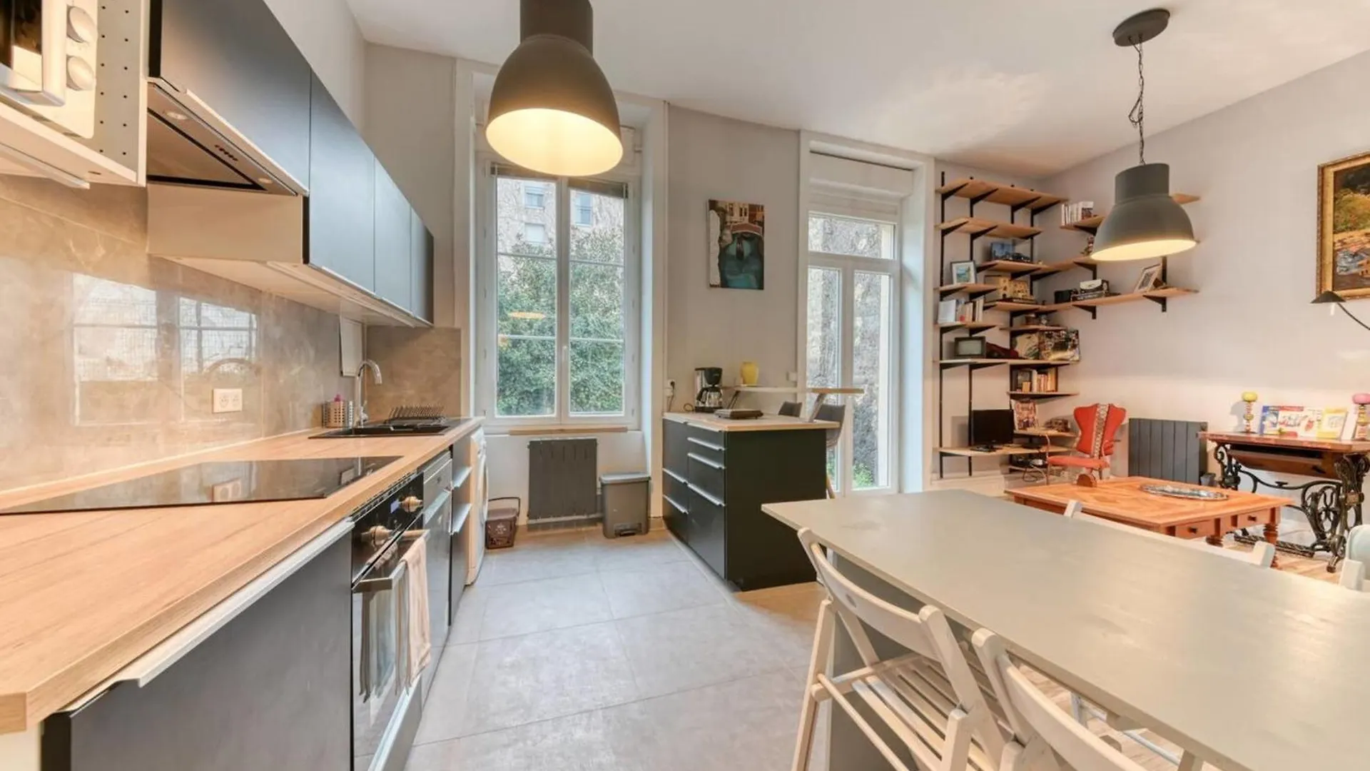 Le Garden City - Bel Appartement Avec Jardin Prive contacts