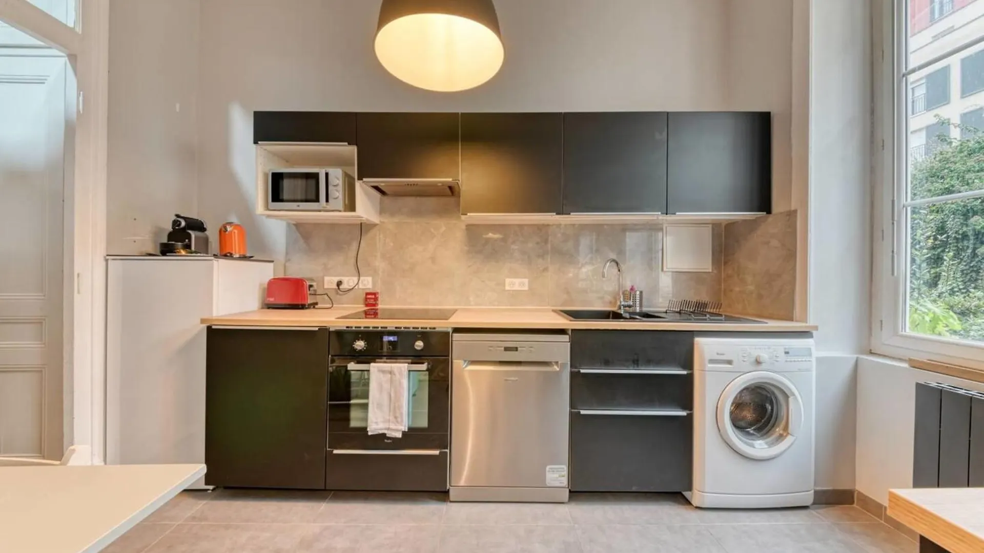 Le Garden City - Bel Appartement Avec Jardin Prive Villeurbanne France